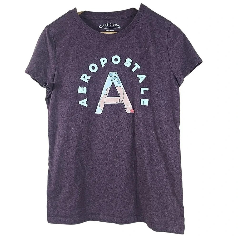 Aeropostale Graphic Tee Girls XL Burgundy Floral Applique Classic Crew Shirt‎